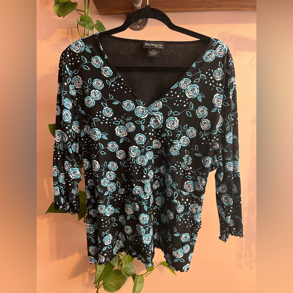 Y2K Black and Blue Floral Women's Top